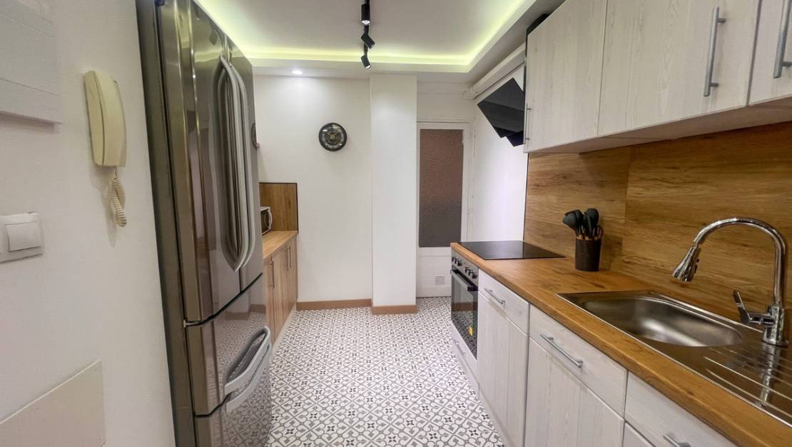 Venta - Apartment - Torrevieja - Torrevieja Centro