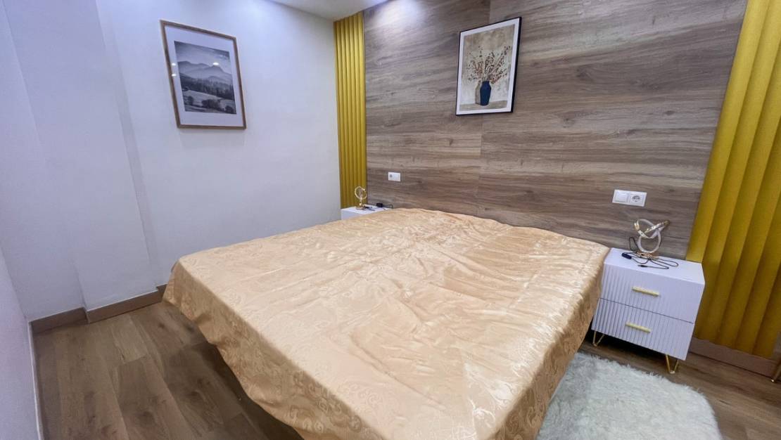 Venta - Apartment - Torrevieja - Torrevieja Centro
