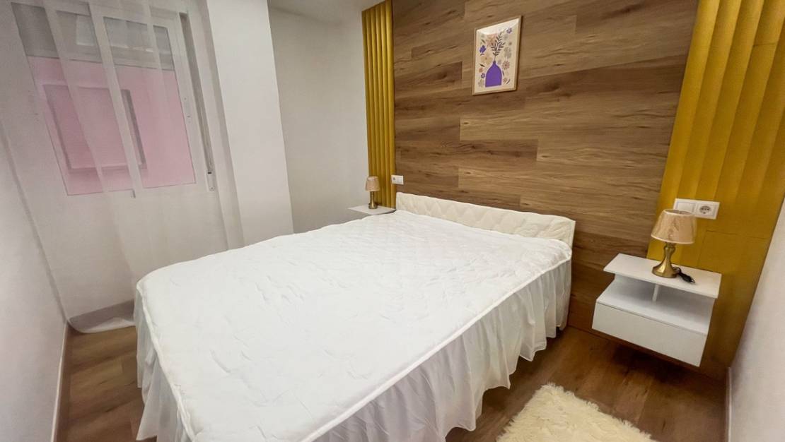 Venta - Apartment - Torrevieja - Torrevieja Centro