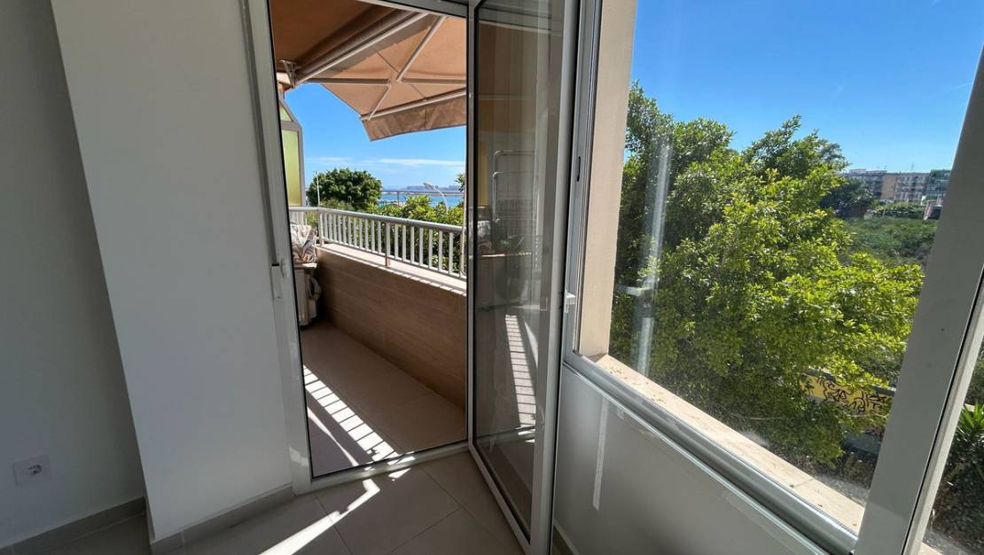 Venta - Apartment - Torrevieja - Torrevieja Centro