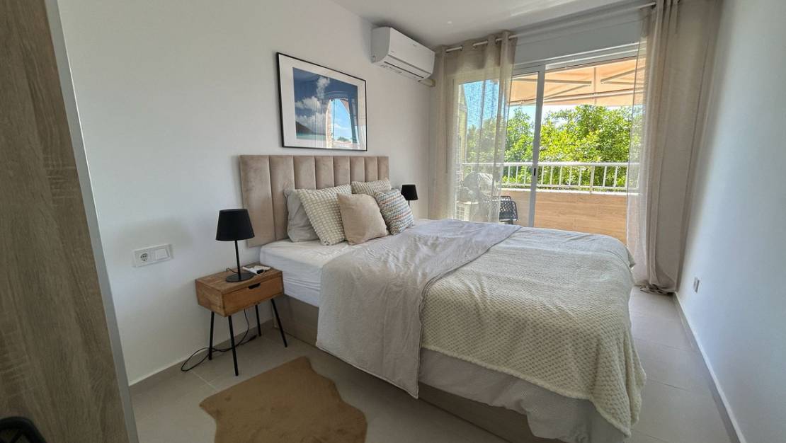 Venta - Apartment - Torrevieja - Torrevieja Centro