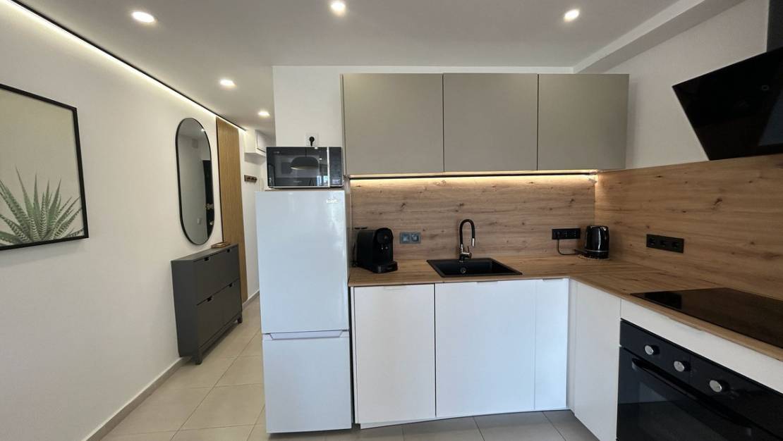 Venta - Apartment - Torrevieja - Torrevieja Centro