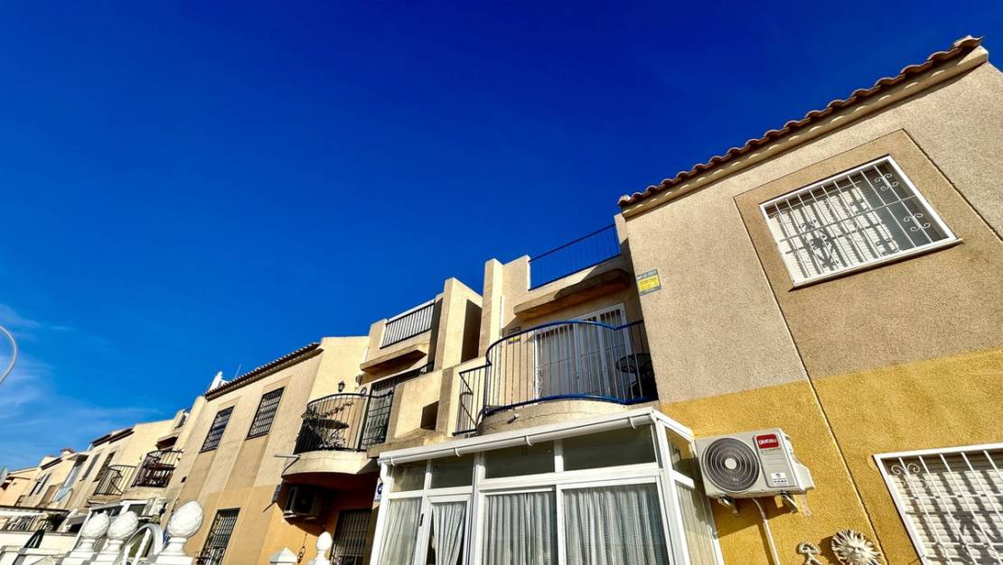 Venta - Apartment - Torrevieja - Torrevieja Centro