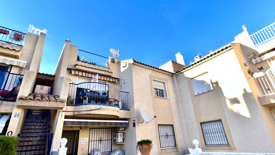 Venta - Apartment - Torrevieja - Torrevieja Centro