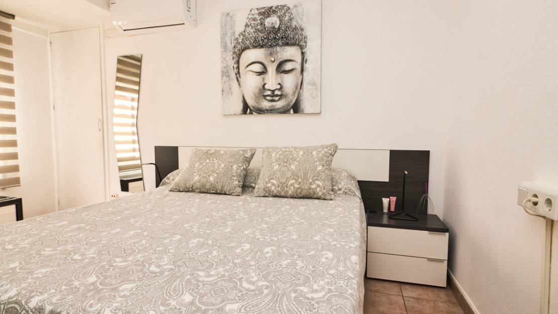 Venta - Apartment - Torrevieja - Torrevieja Centro
