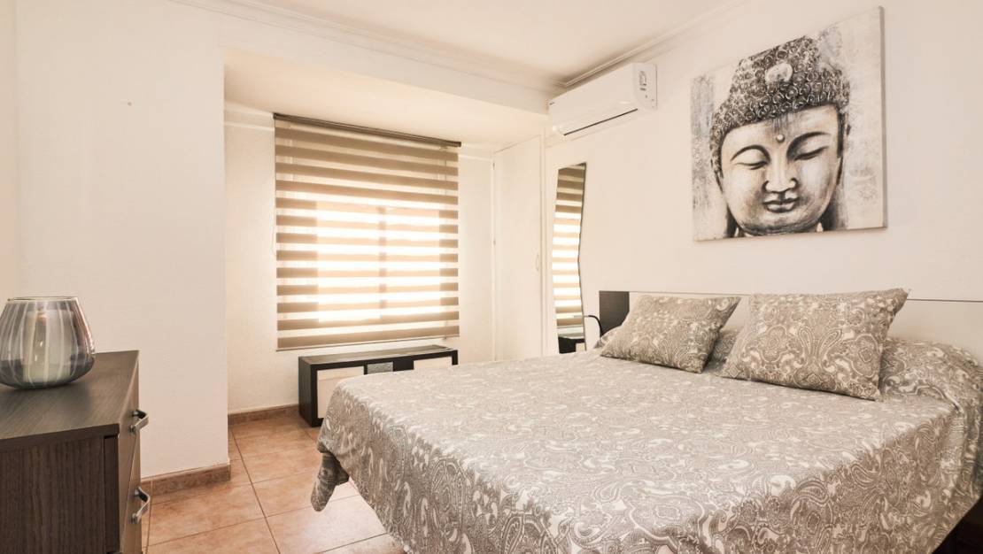 Venta - Apartment - Torrevieja - Torrevieja Centro
