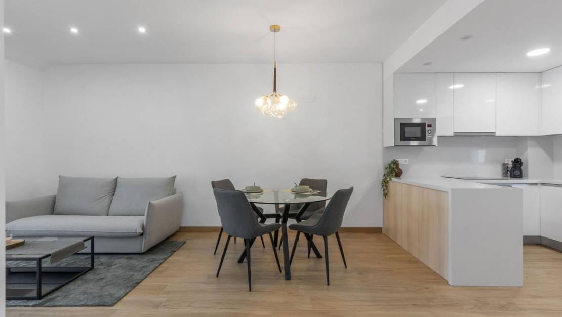 Venta - Apartment - Torrevieja - Torrevieja Centro