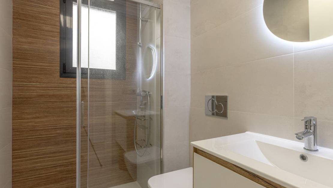 Venta - Apartment - Torrevieja - Torrevieja Centro
