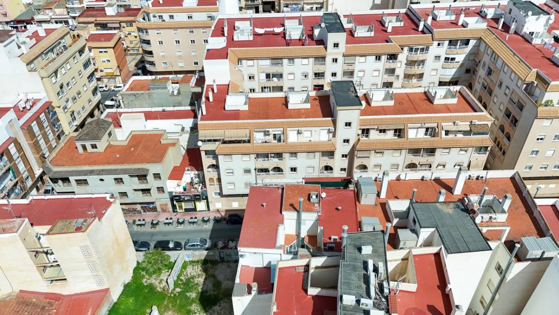 Venta - Apartment - Torrevieja - Torrevieja Centro