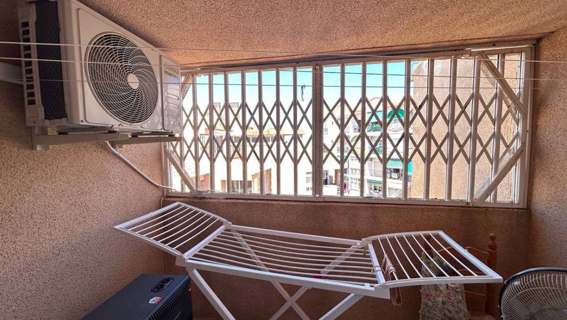 Venta - Apartment - Torrevieja - Torrevieja Centro