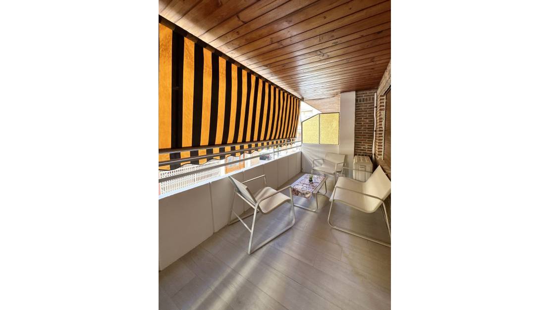 Venta - Apartment - Torrevieja - Torrevieja Centro