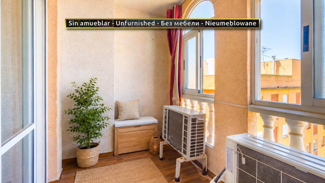 Venta - Apartment - Torrevieja - Torrevieja Centro