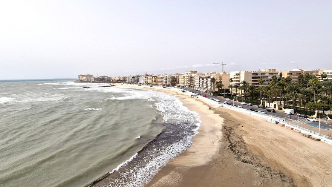 Venta - Apartment - Torrevieja - Torrevieja Centro