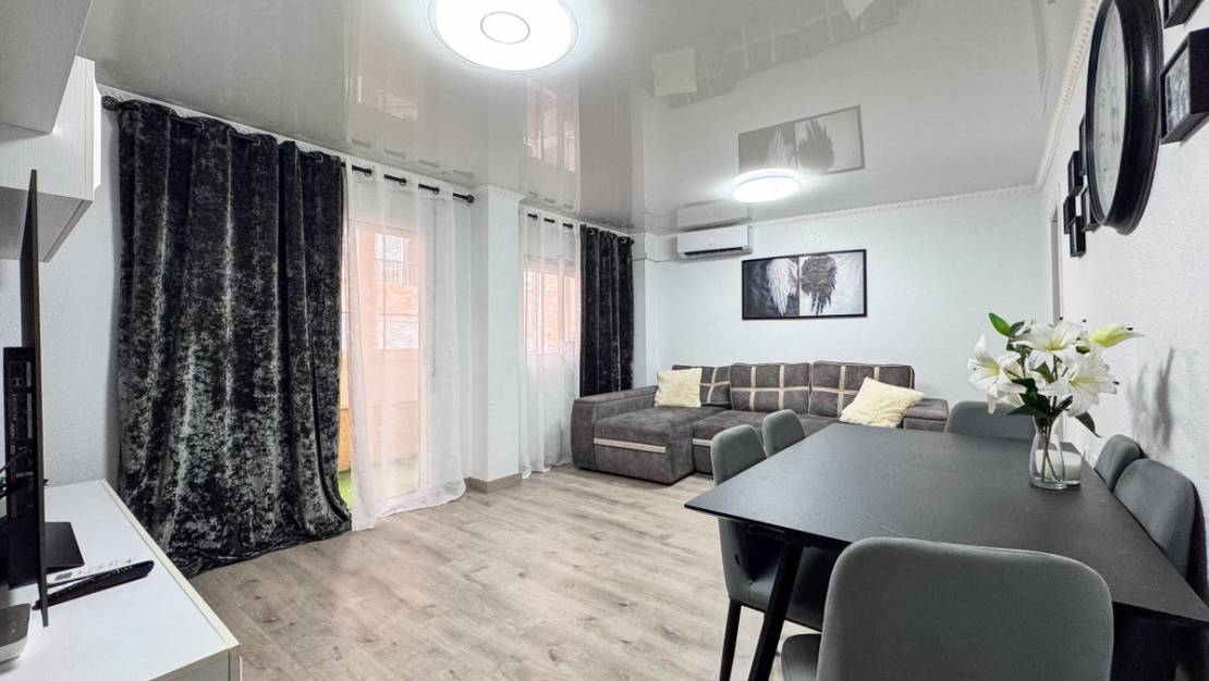 Venta - Apartment - Torrevieja - Torrevieja Centro
