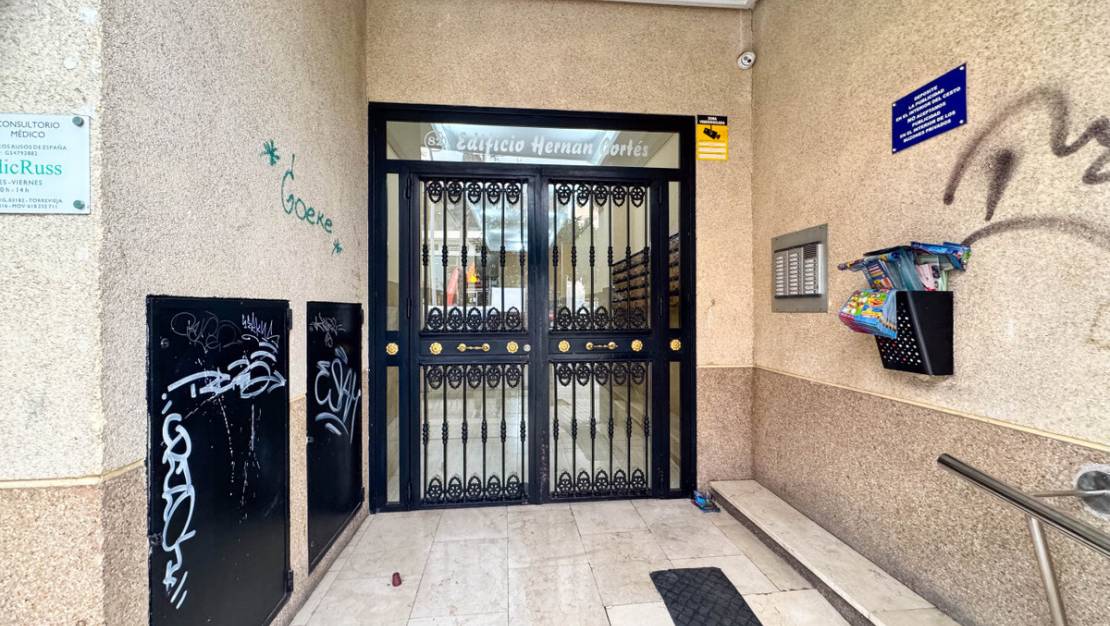 Venta - Apartment - Torrevieja - Torrevieja Centro
