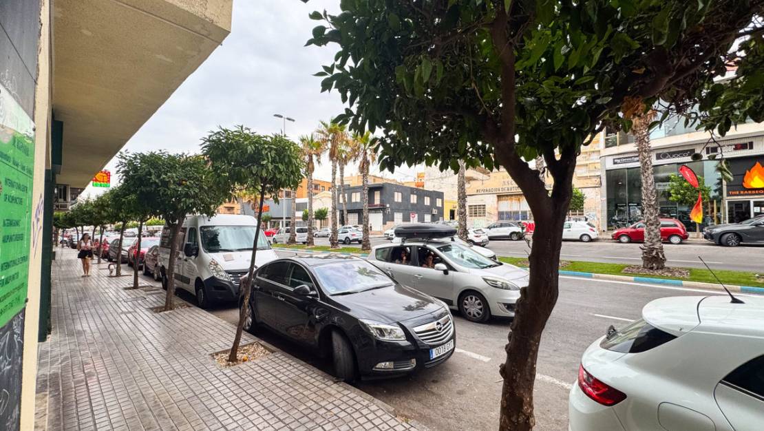 Venta - Apartment - Torrevieja - Torrevieja Centro