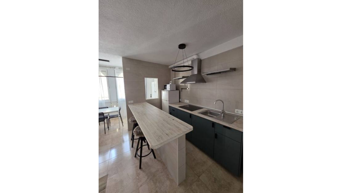 Venta - Apartment - Torrevieja - Torrevieja Centro