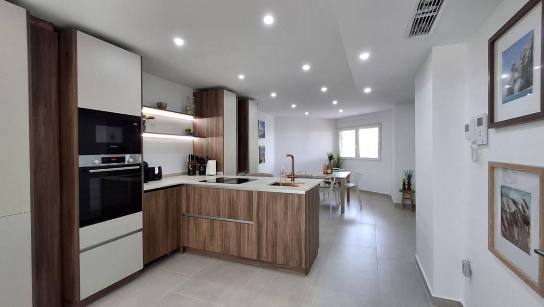 Venta - Apartment - Torrevieja - Torrevieja Centro