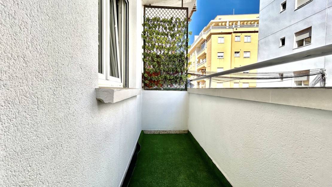 Venta - Apartment - Torrevieja - Torrevieja Centro