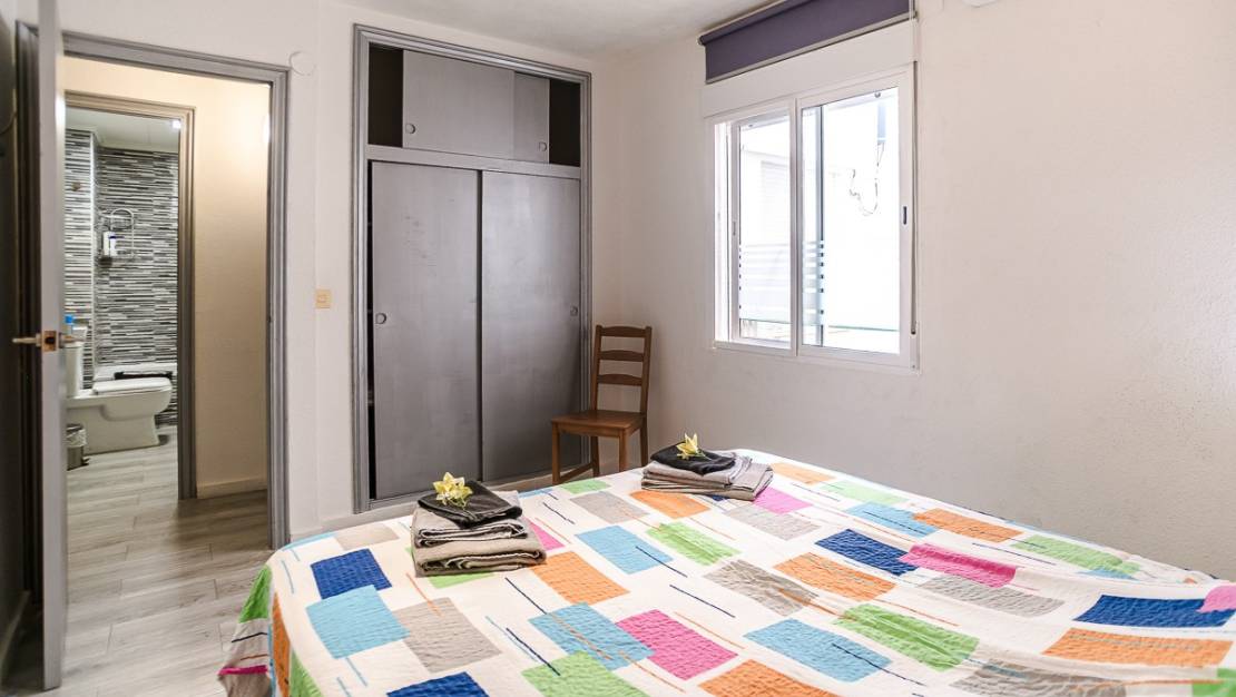 Venta - Apartment - Torrevieja - Torrevieja Centro