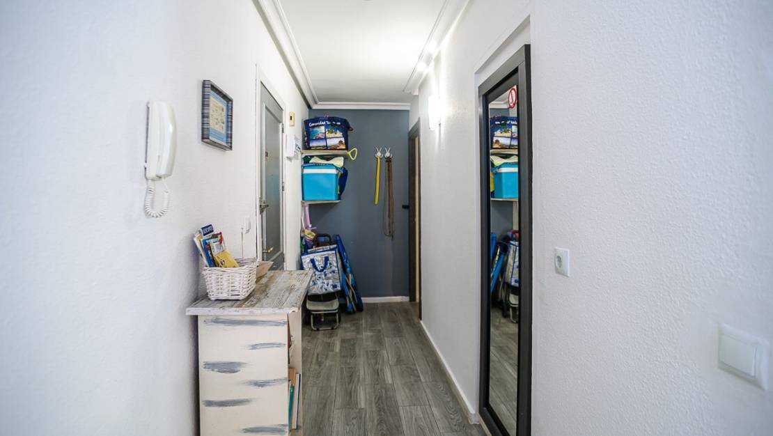 Venta - Apartment - Torrevieja - Torrevieja Centro