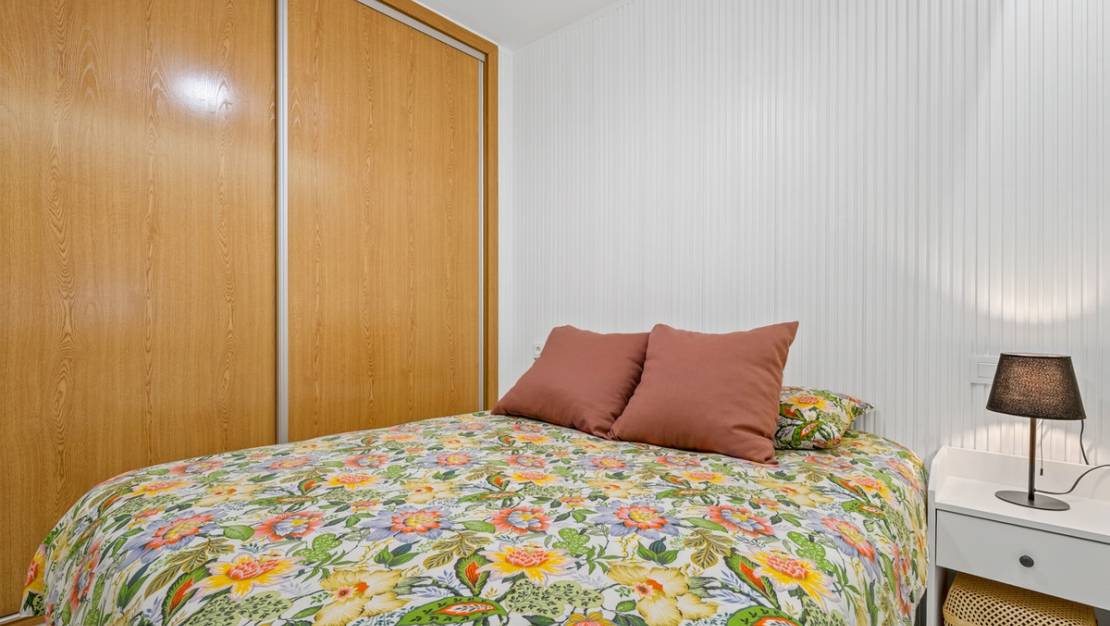 Venta - Apartment - Torrevieja - Torrevieja Centro