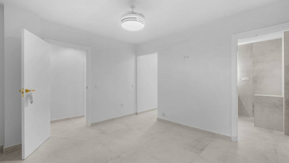 Venta - Apartment - Torrevieja - Torrevieja Centro