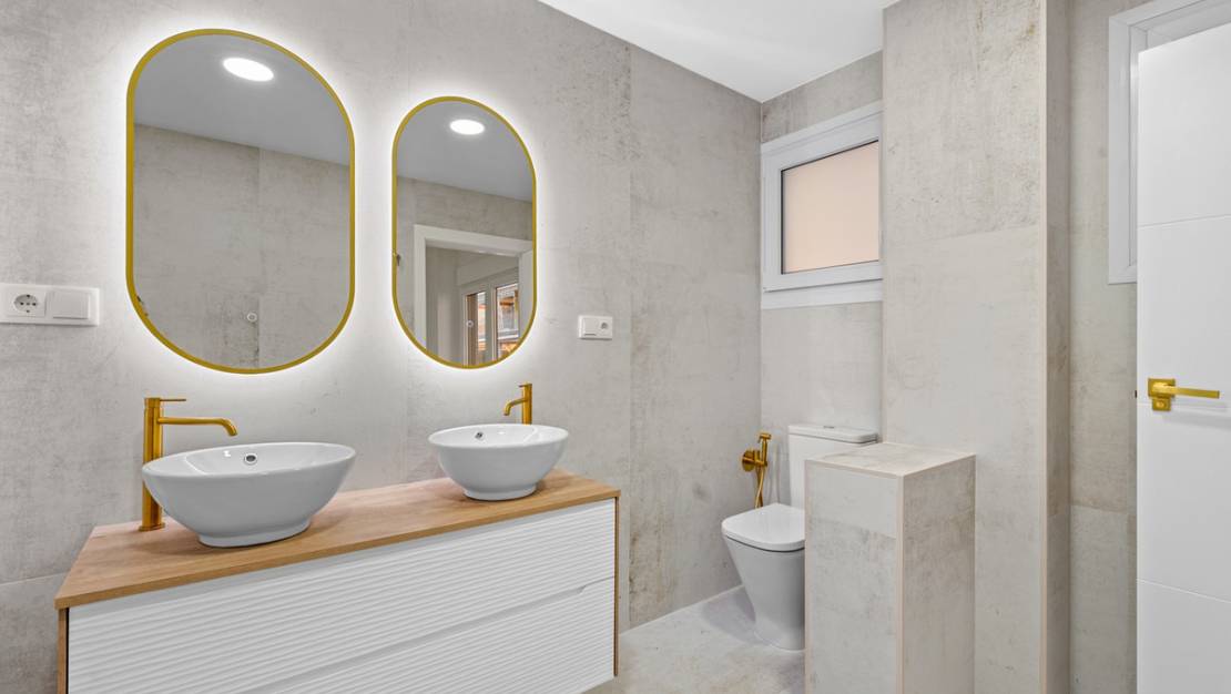 Venta - Apartment - Torrevieja - Torrevieja Centro