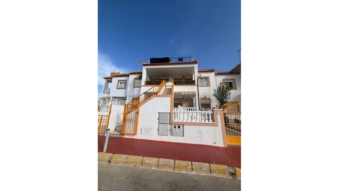 Venta - Apartment - Torrevieja - Torrevieja Centro