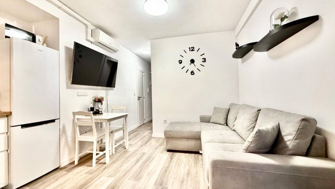 Venta - Apartment - Torrevieja - Torrevieja Centro