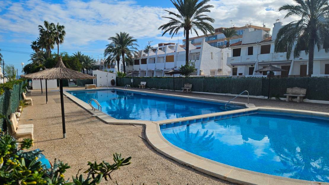 Venta - Apartment - Torrevieja - Torrevieja Centro