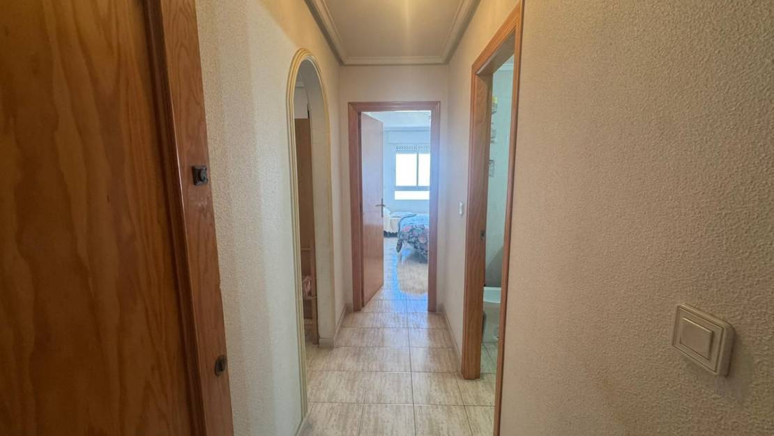 Venta - Apartment - Torrevieja - Torrevieja Centro