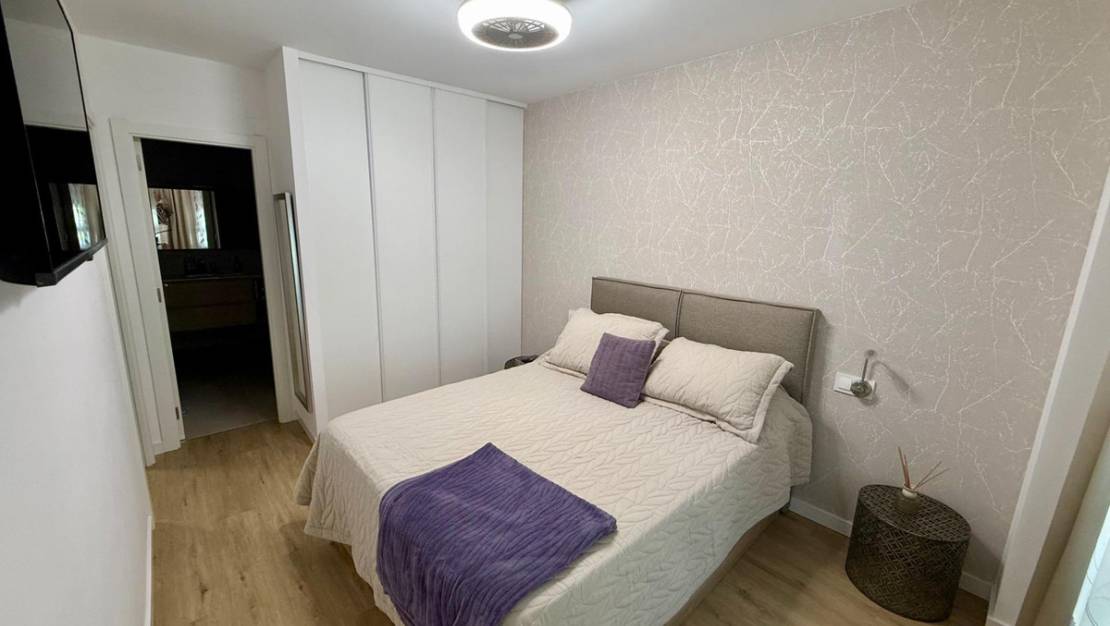 Venta - Apartment - Torrevieja - Torrevieja Centro