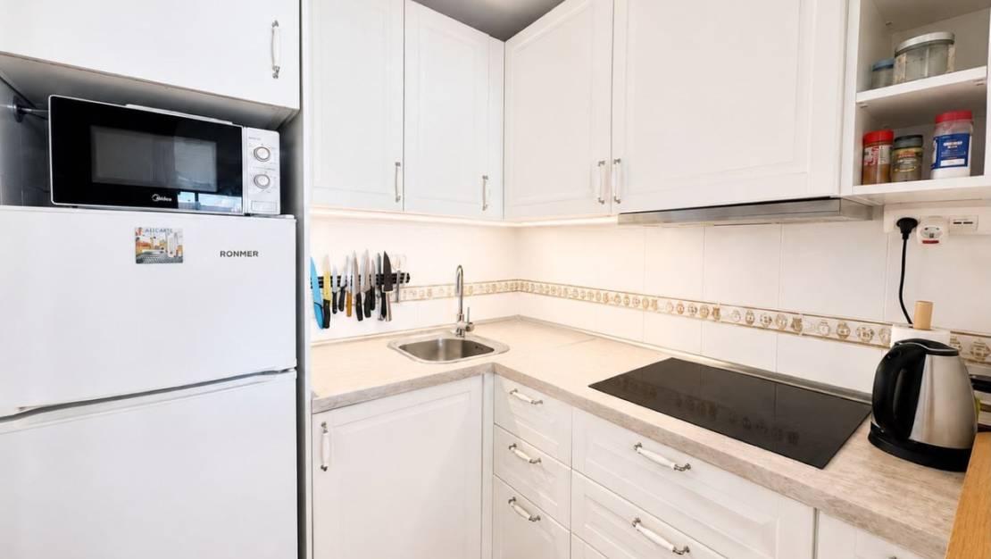 Venta - Apartment - Torrevieja - Torrevieja Centro