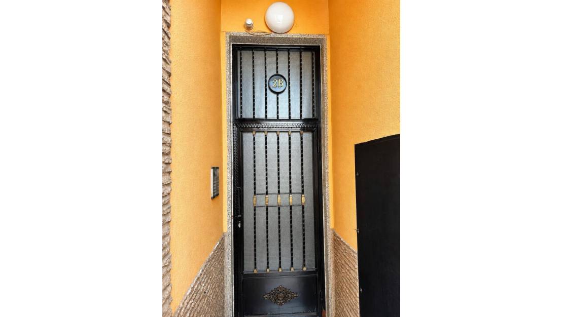 Venta - Apartment - Torrevieja - Torrevieja Centro