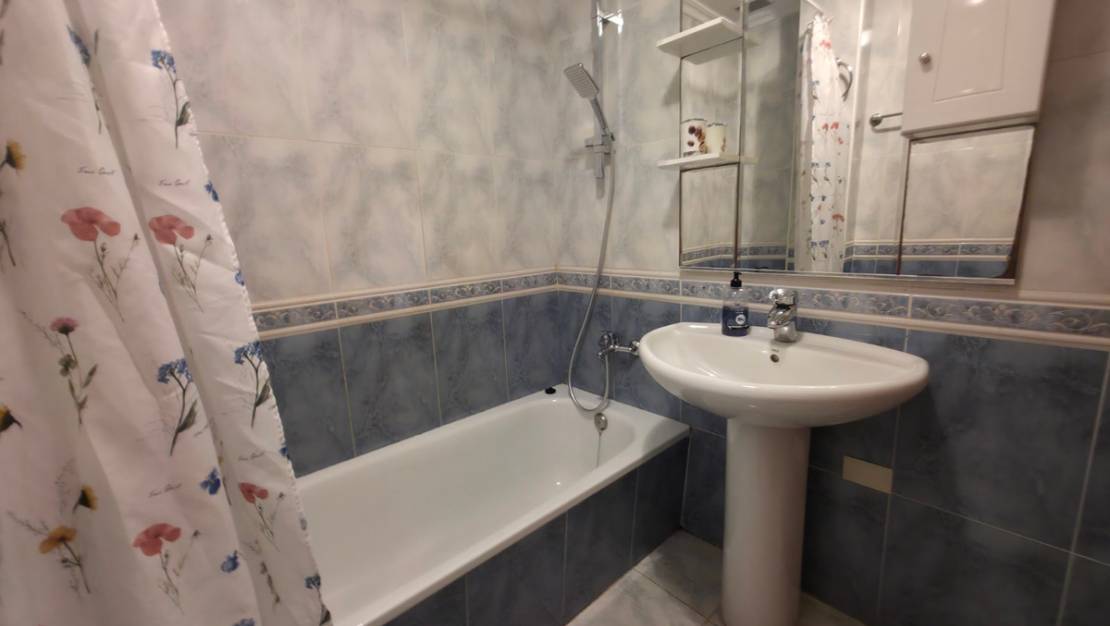 Venta - Apartment - Torrevieja - Torrevieja Centro