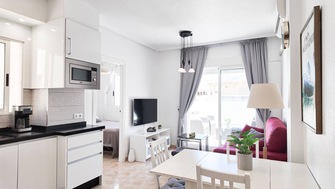 Venta - Apartment - Torrevieja - Torrevieja Centro