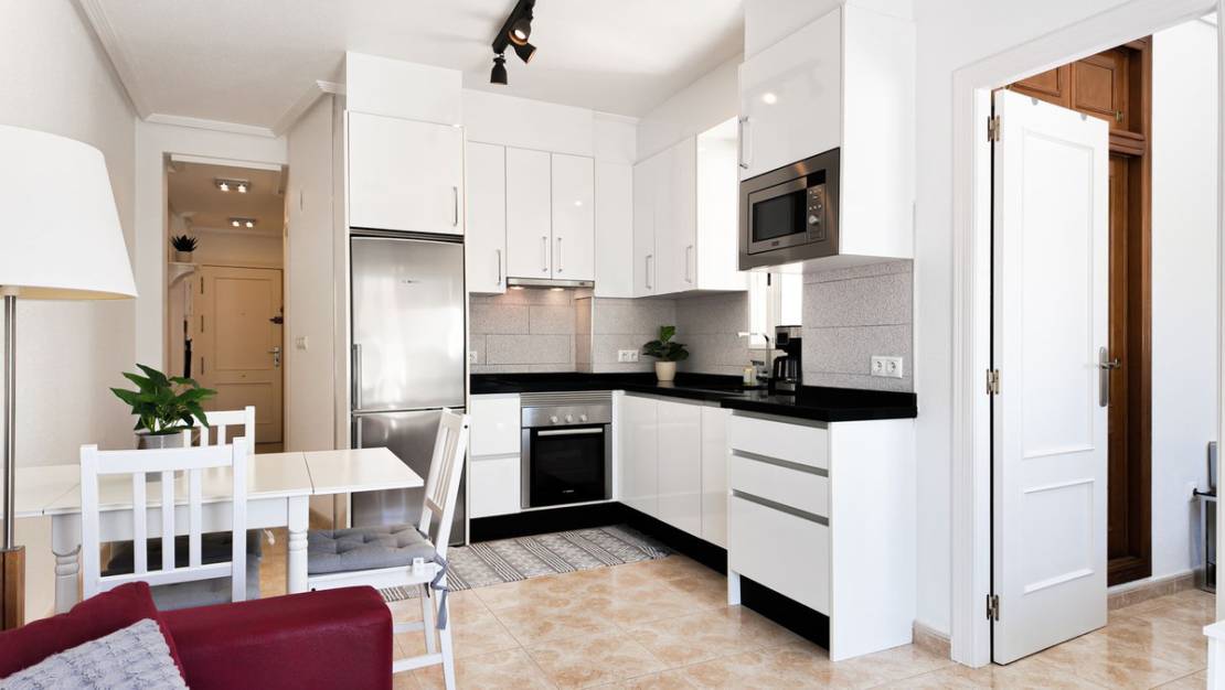 Venta - Apartment - Torrevieja - Torrevieja Centro