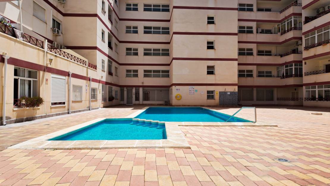 Venta - Apartment - Torrevieja - Torrevieja Centro