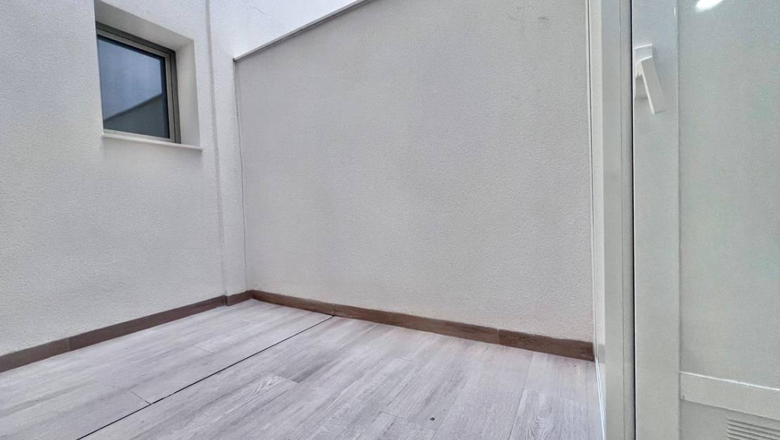Venta - Apartment - Torrevieja - Torrevieja Centro