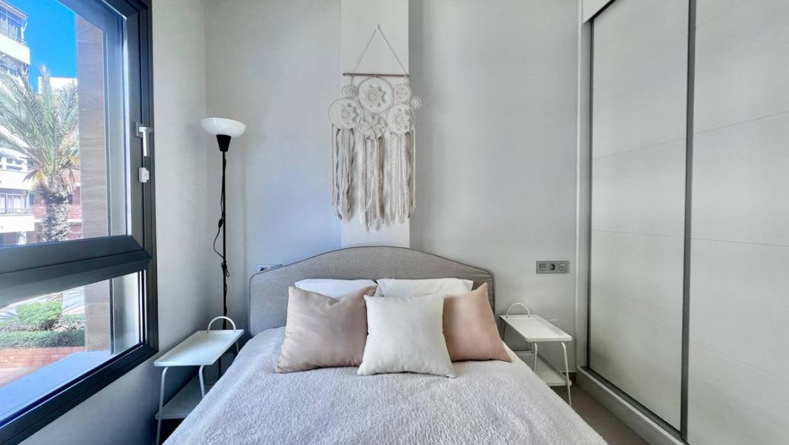 Venta - Apartment - Torrevieja - Torrevieja Centro