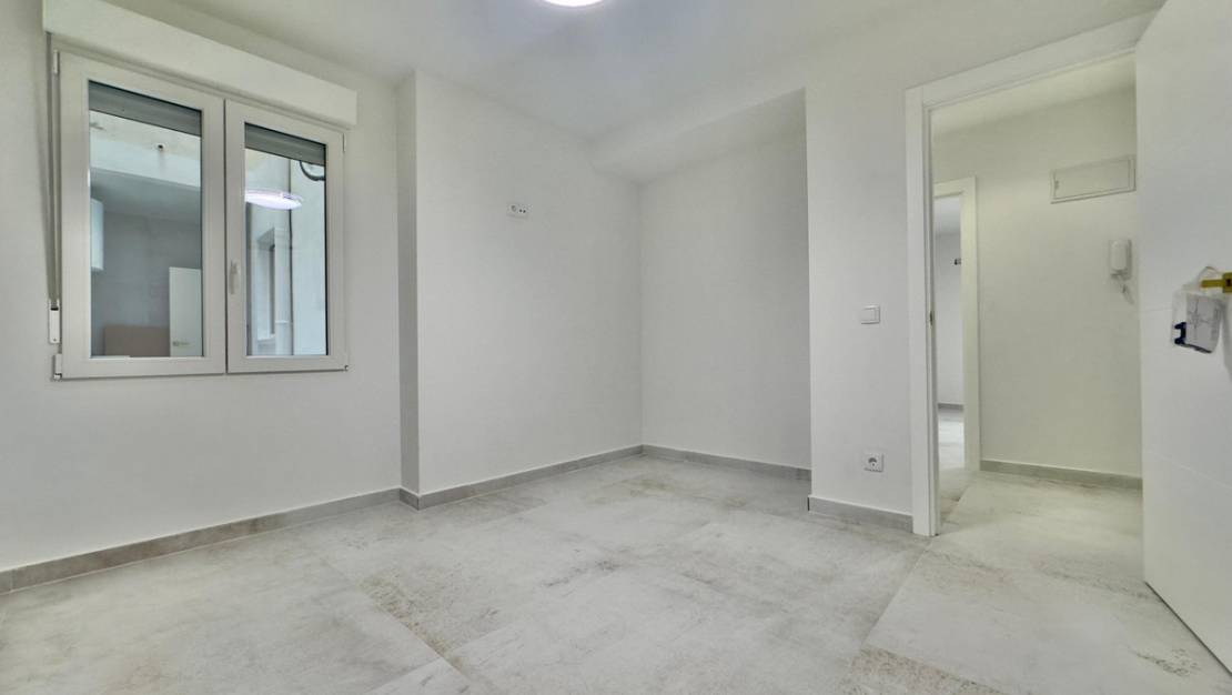 Venta - Apartment - Torrevieja - Torrevieja Centro