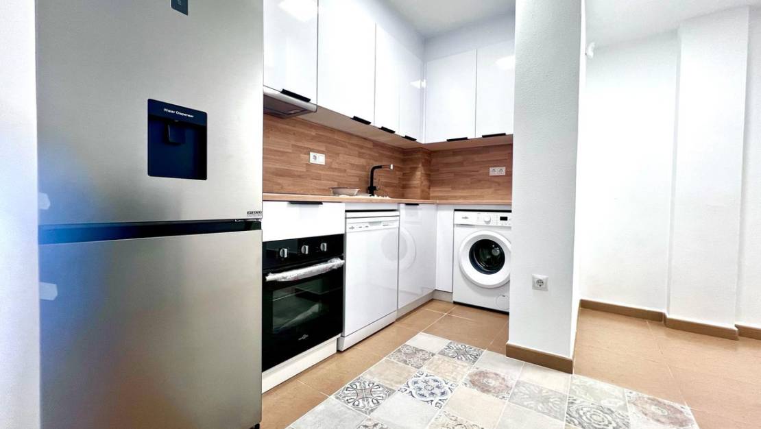 Venta - Apartment - Torrevieja - Torrevieja Centro