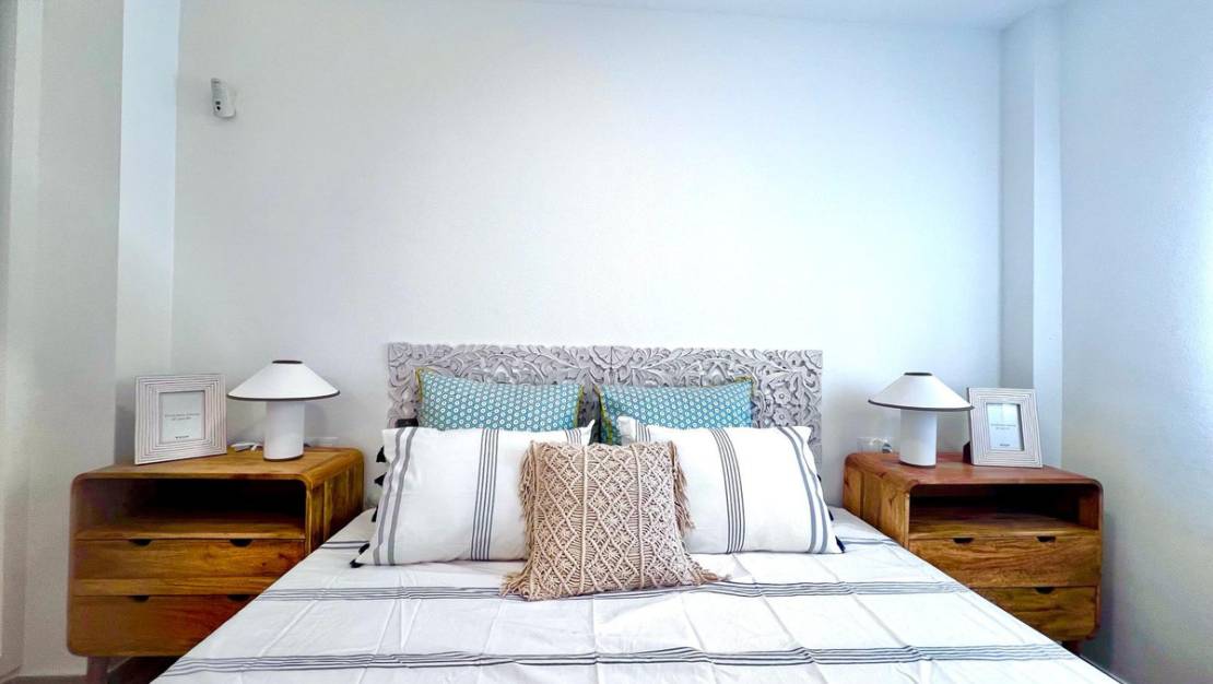 Venta - Apartment - Torrevieja - Torrevieja Centro