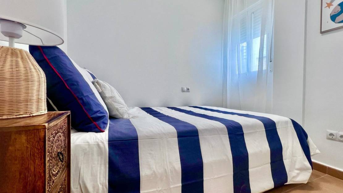 Venta - Apartment - Torrevieja - Torrevieja Centro