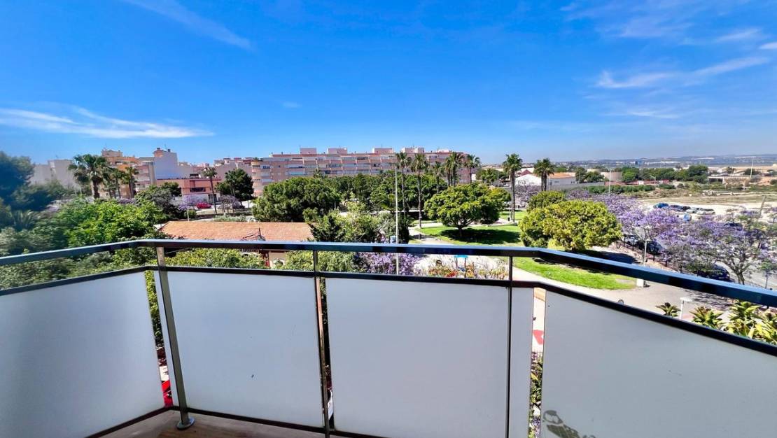 Venta - Apartment - Torrevieja - Torrevieja Centro