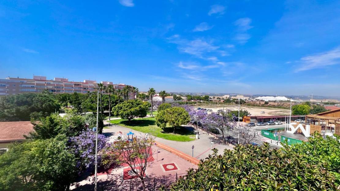 Venta - Apartment - Torrevieja - Torrevieja Centro