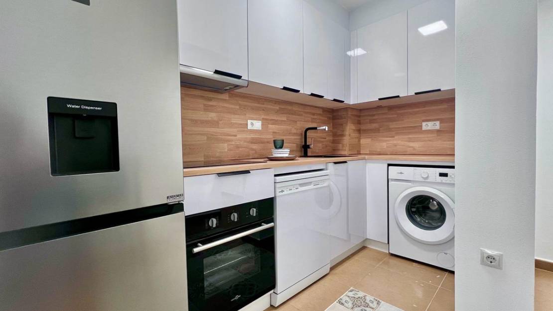Venta - Apartment - Torrevieja - Torrevieja Centro