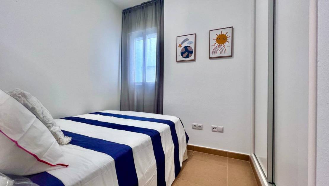 Venta - Apartment - Torrevieja - Torrevieja Centro