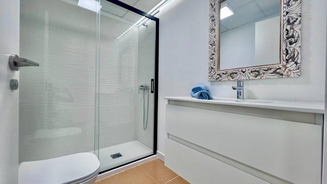 Venta - Apartment - Torrevieja - Torrevieja Centro